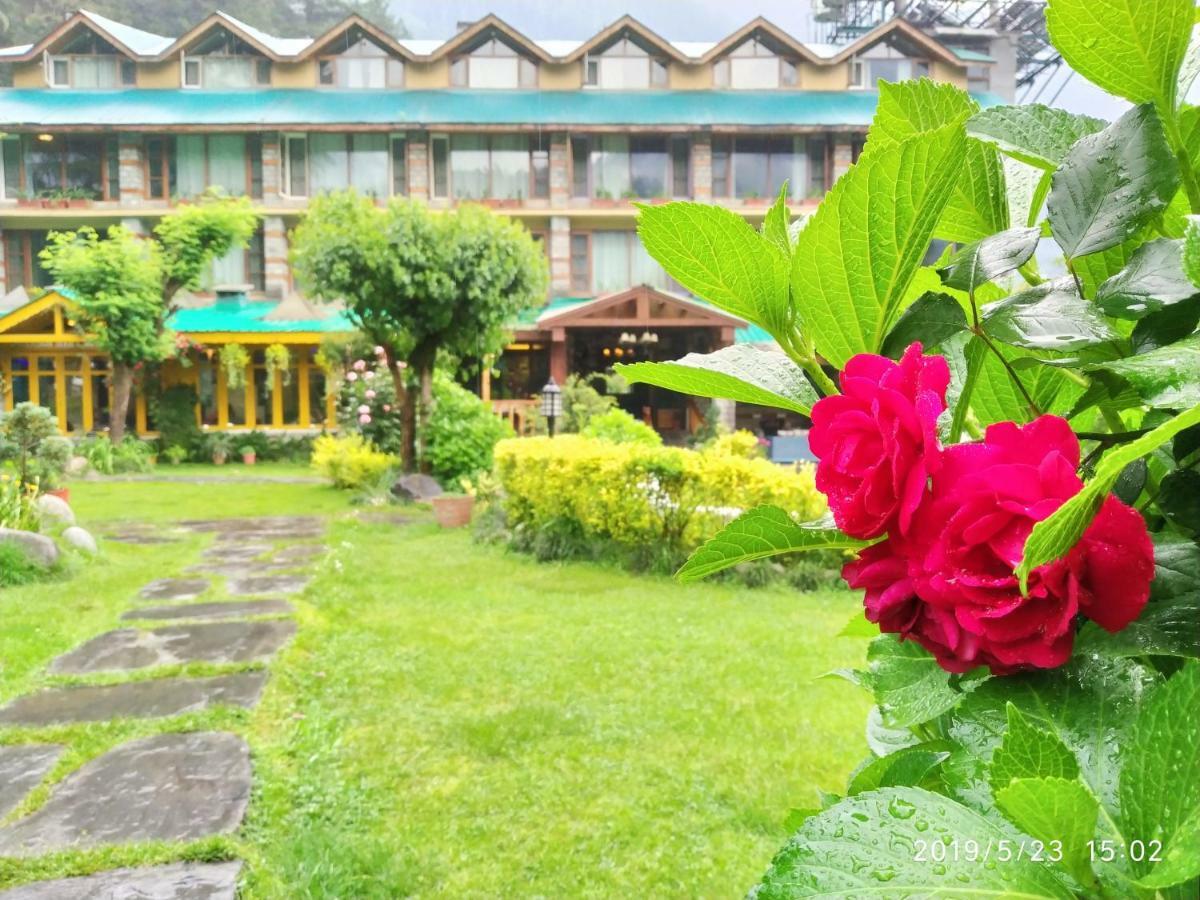 Johnson Lodge & Spa Manali  Exterior photo